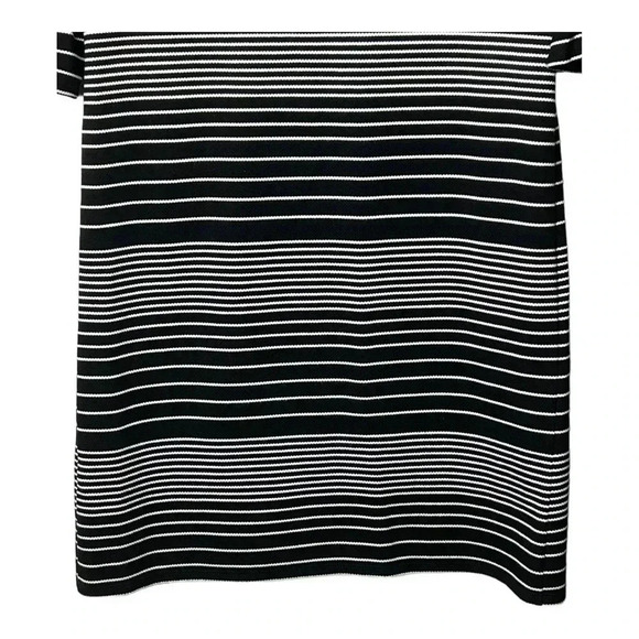 1313. MAX STUDIO BELL HALF SLEEVE SHIFT DRESS STRIPES BLACK/WHITE IN COLOR XSM - Picture 10 of 10